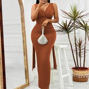 Ruched Split Thigh Backless Bodycon Dress